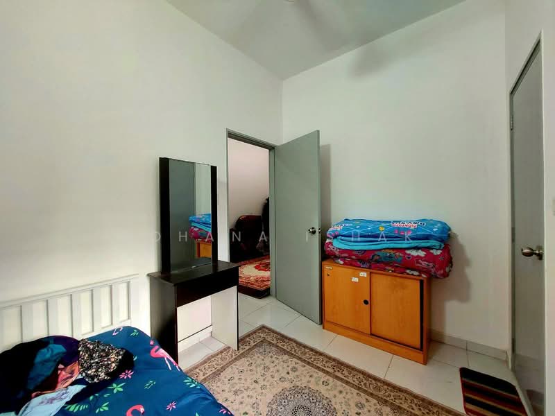 2-storey Terraced House for Sale in Puncak Alam (Selangor) - Rohana Ishak - Bedroom - PropertyGuru.com.my