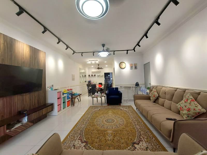 2-storey Terraced House for Sale in Puncak Alam (Selangor) - Rohana Ishak - Living Room - PropertyGuru.com.my