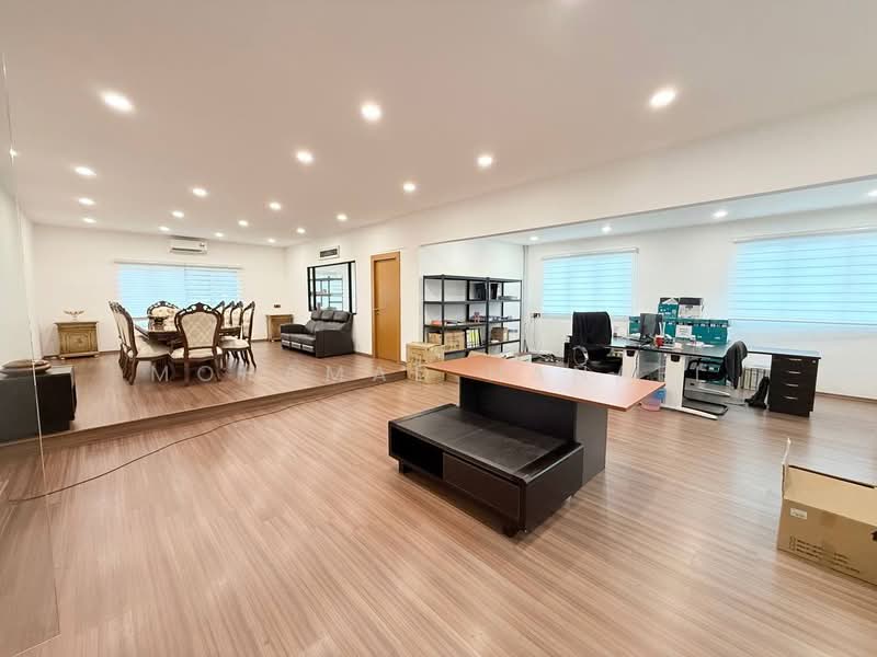 Commercial Bungalow for Sale in Jalan Tun Razak (KL City Centre) - Mohamad Hanafi - PropertyGuru.com.my