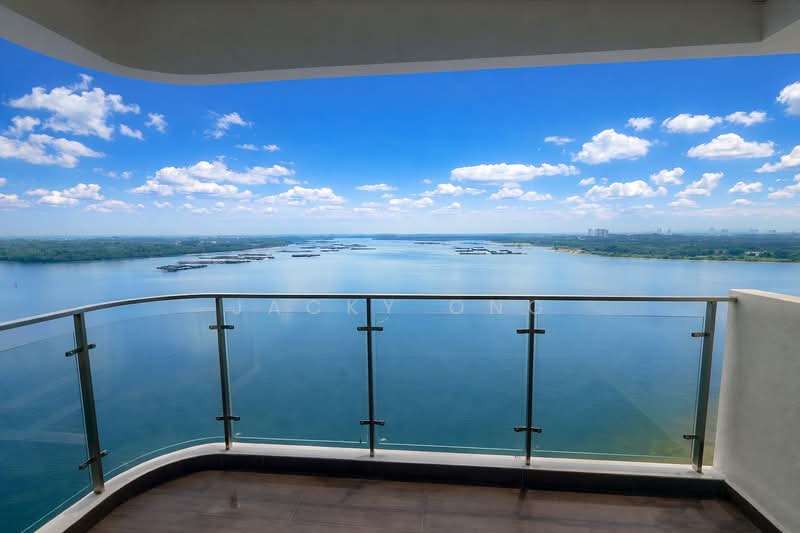 Condominium for Rent at Bay Laurel @ Country Garden Danga Bay - Jacky Ong - Balcony - PropertyGuru.com.my
