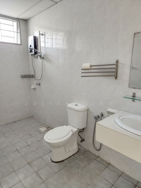 Villa Mas untuk Untuk Disewa - RM 1,900 /bulan, Feb 2026 - Bathroom - PropertyGuru.com.my