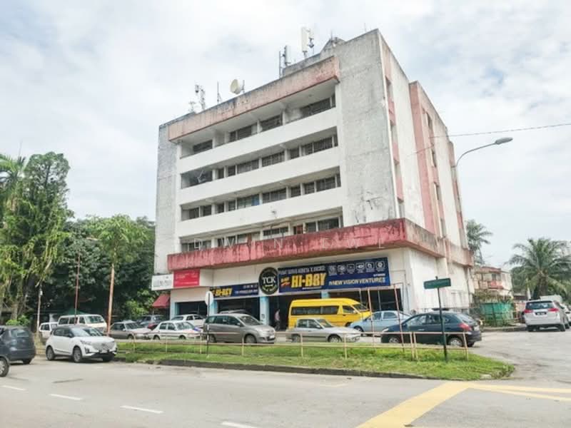 Wisma Hooi Lam untuk Untuk Disewa - RM 800 /bulan, Feb 2026 - Exterior - PropertyGuru.com.my