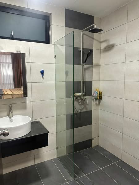 Service Residence for Rent at Molek Regency - Dave Sim - PropertyGuru.com.my