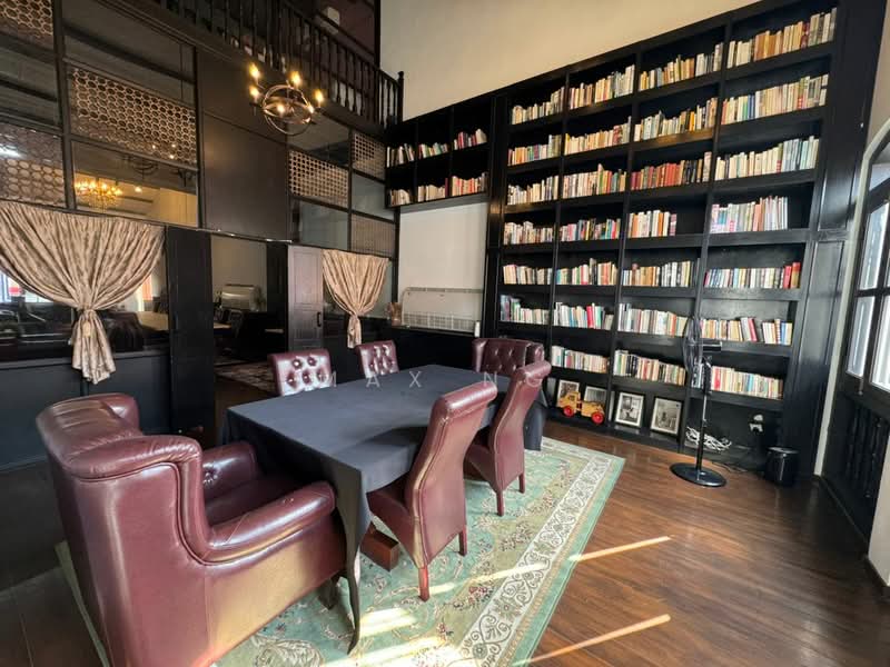 Georgetown 2.5 Storey Shop Move In Condition 3000sf untuk Untuk Disewa - RM 7,000 /bulan, Feb 2026 - Study - PropertyGuru.com.my