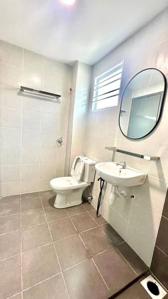 2-storey Terraced House for Rent in Dengkil (Selangor) - Hasif Ludin - Bathroom - PropertyGuru.com.my