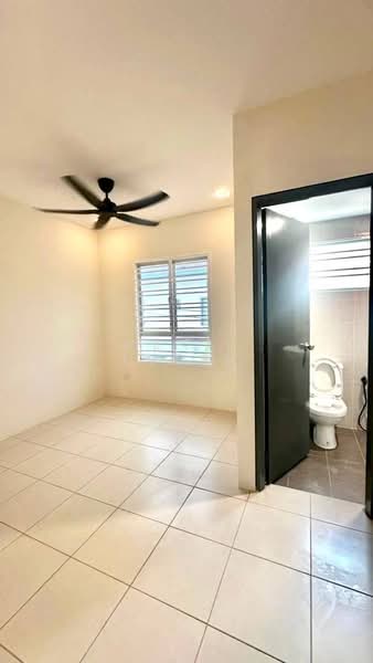 2-storey Terraced House for Rent in Dengkil (Selangor) - Hasif Ludin - Bathroom - PropertyGuru.com.my