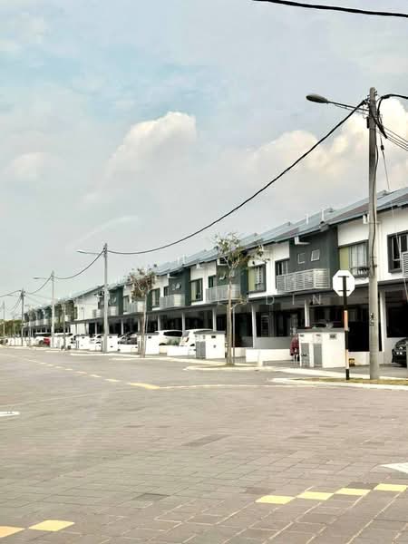 2-storey Terraced House for Rent in Dengkil (Selangor) - Hasif Ludin - Exterior - PropertyGuru.com.my
