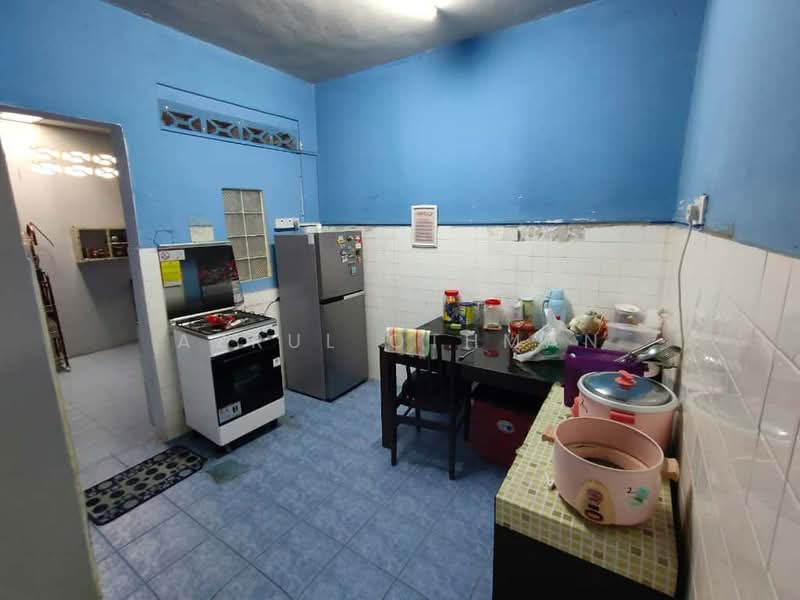 Taman Desa Dahlia untuk Untuk Dijual - RM 260,000, Feb 2026 - Kitchen - PropertyGuru.com.my