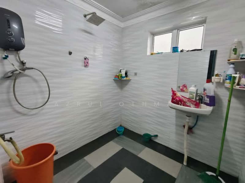 Taman Desa Dahlia untuk Untuk Dijual - RM 260,000, Feb 2026 - Bathroom - PropertyGuru.com.my