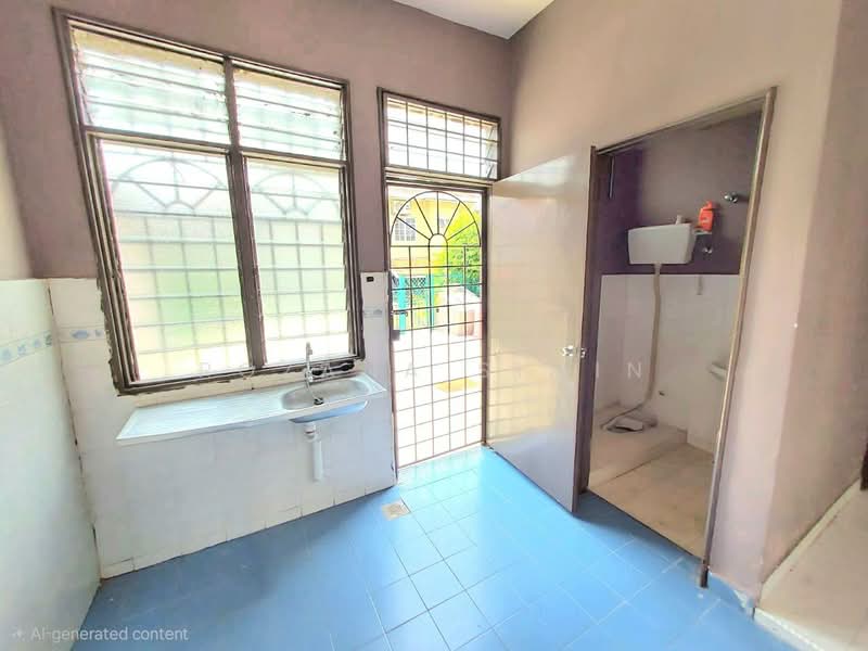 2-storey Terraced House for Sale in Nilai (Negeri Sembilan) - Rozana Simin - Bathroom - PropertyGuru.com.my
