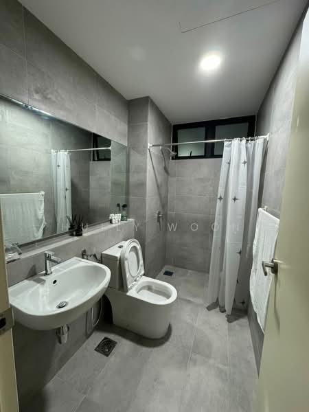 Summit @ Lagoon Residences untuk Untuk Disewa - RM 3,000 /bulan, Feb 2026 - Bathroom - PropertyGuru.com.my