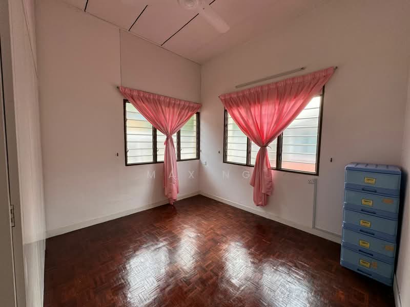 Pulau Tikus 2 Storey Semi D 3150sf Air Terjun untuk Untuk Dijual - RM 1,490,000, Feb 2026 - Bedroom - PropertyGuru.com.my