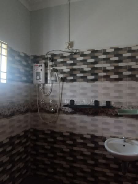 Ipoh klebang ria fully furnished renovated 2 storey house for rent untuk Untuk Disewa - RM 1,850 /bulan, Feb 2026 - Bathroom - PropertyGuru.com.my