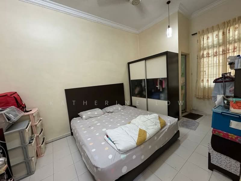 2-storey Terraced House for Sale in Taman Puteri Wangsa (Ulu Tiram) - Katherine Low - PropertyGuru.com.my