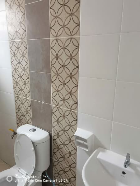 Taman Meru Perdana Klebang untuk Untuk Disewa - RM 1,600 /bulan, Feb 2026 - Bathroom - PropertyGuru.com.my