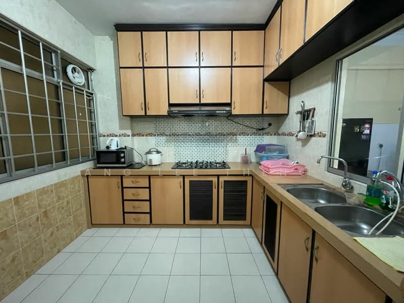 Condominium for Sale at Putra Place Condominium - Ang Lee Theng - Kitchen - PropertyGuru.com.my