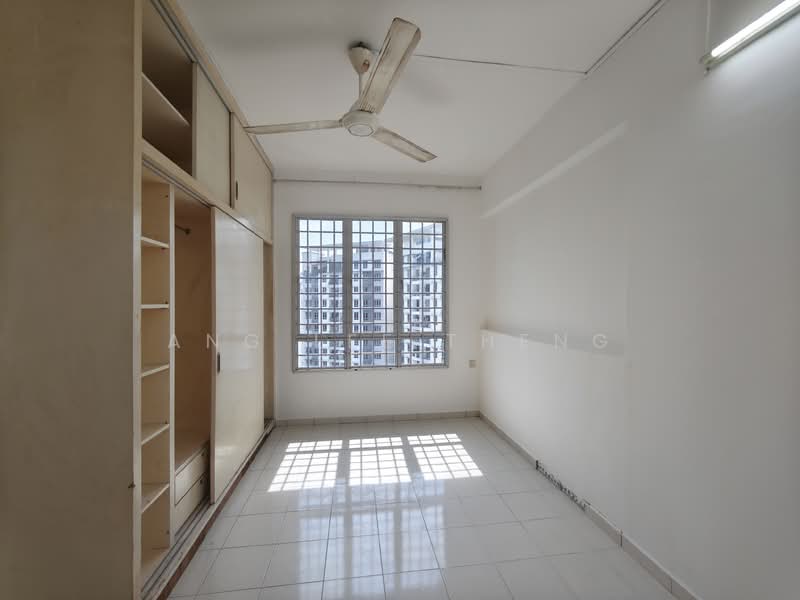 Condominium for Sale at Putra Place Condominium - Ang Lee Theng - Interior - PropertyGuru.com.my