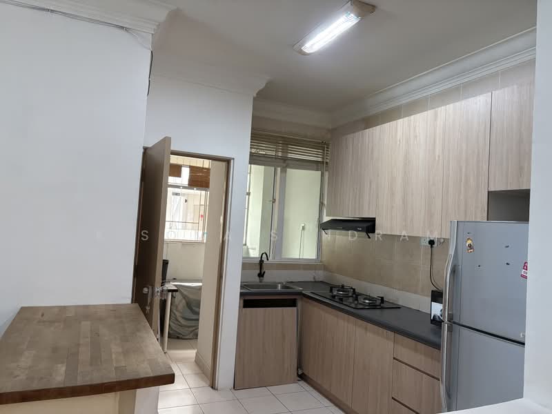Servis Apartment untuk Dijual di Subang Avenue - K.Soma Sundram - Kitchen - PropertyGuru.com.my