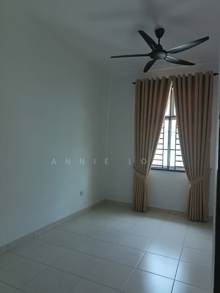 Factory for Rent in Taman Perindustrian Cemerlang (Ulu Tiram) - Annie Low - Interior - PropertyGuru.com.my