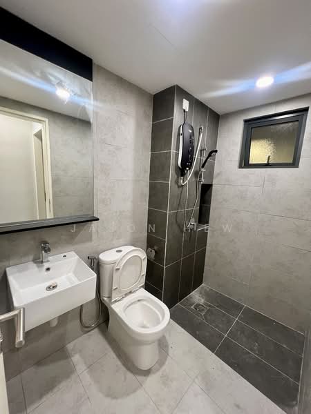 Servis Apartment untuk Disewa di D'Erica - Jason Hew - Bathroom - PropertyGuru.com.my