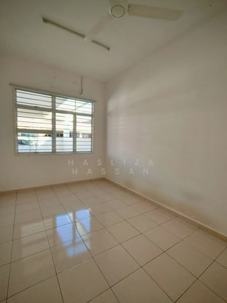 1-storey Terraced House for Rent in Senawang (Negeri Sembilan) - Hasliza Hassan - Interior - PropertyGuru.com.my