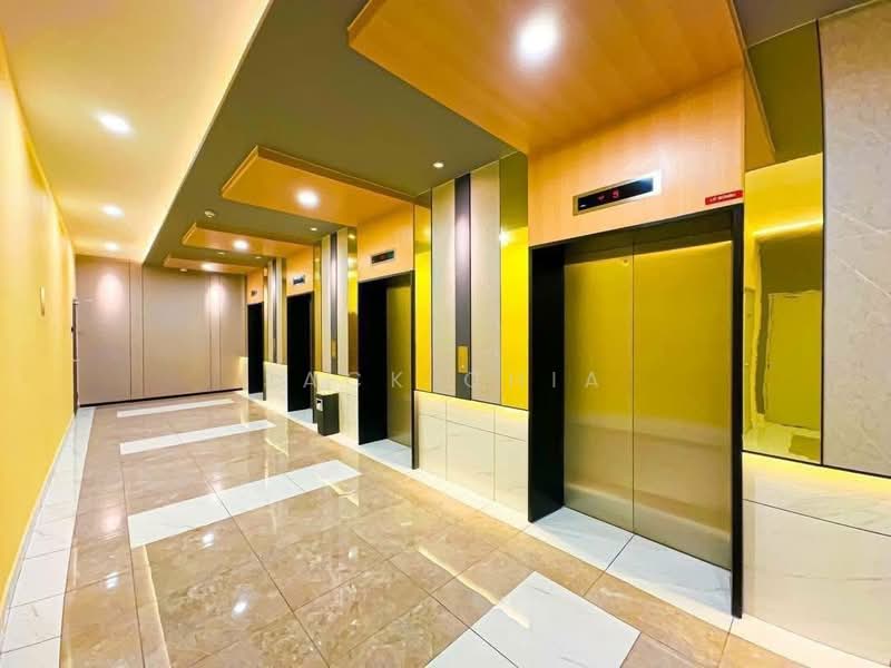 Service Residence for Sale at Residensi Emas - Jack Chia - Lobby - PropertyGuru.com.my