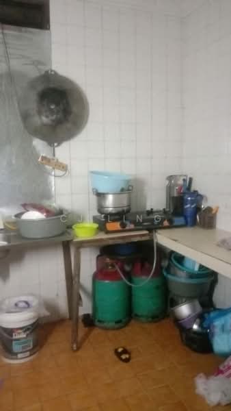 Apartment for Sale at Mediterranean Alora - CJ Ling - Kitchen - PropertyGuru.com.my