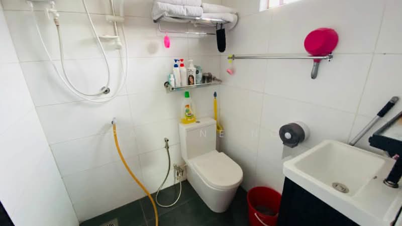 1-storey Terraced House for Sale in Skudai (Johor) - Pauline Ng - Bathroom - PropertyGuru.com.my