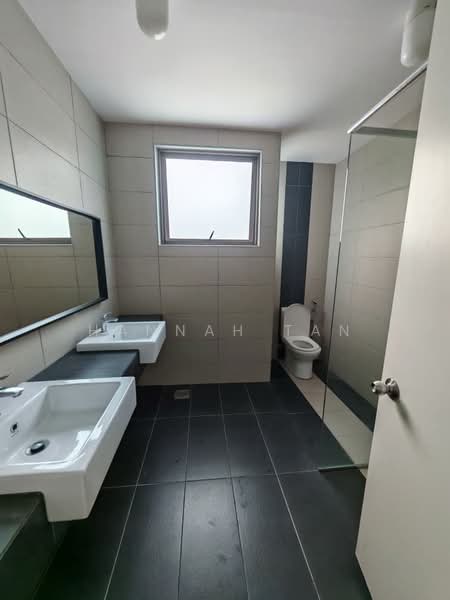 Lake Point Residence untuk Untuk Disewa - RM 4,200 /bulan, Feb 2026 - Bathroom - PropertyGuru.com.my
