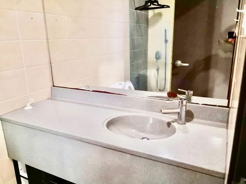Condominium for Rent at Shaftsbury Residence - Kar Hooi - Bathroom - PropertyGuru.com.my