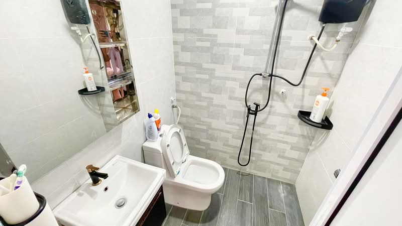 2-storey Terraced House for Sale in Ampang Jaya (Ampang) - Atikah Azman - Bathroom - PropertyGuru.com.my