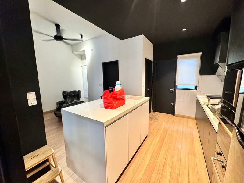 Reno 2 Sty Teres Garland 1 Cassis Coral Kota Emerald Bandar Country Homes Anggun Rawang untuk Untuk Dijual - RM 658,000, Mac 2026 - Kitchen - PropertyGuru.com.my