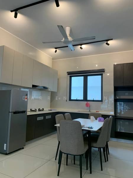 Condominium for Sale at Amberside @ Country Garden Danga Bay - Darren Chen - Kitchen - PropertyGuru.com.my