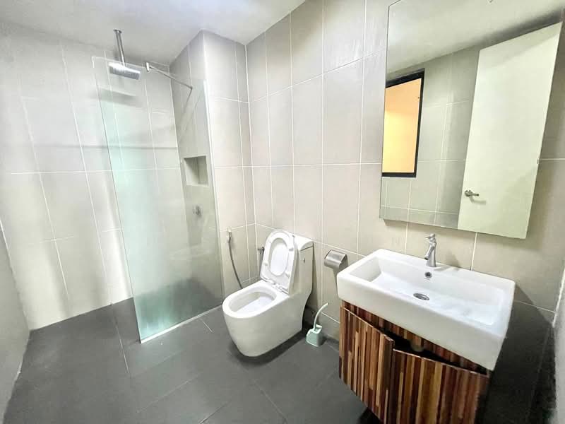 Condominium for Rent at Cristal Serin Residence - Hasif Ludin - Bathroom - PropertyGuru.com.my
