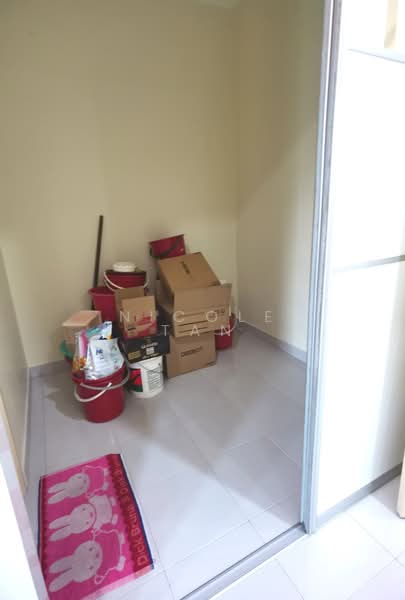 2-storey Terraced House for Sale in Taman Bukit Mewah (Tampoi) - Nicole Tan - Interior - PropertyGuru.com.my