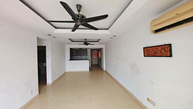Fortune Park (Suria Perdana) untuk Untuk Dijual - RM 269,000, Mac 2026 - Living Room - PropertyGuru.com.my