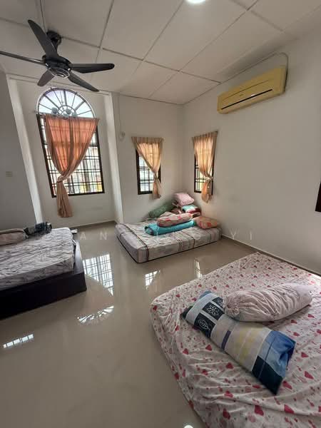 2-storey Terraced House for Sale in Bukit Indah (Iskandar Puteri (Nusajaya)) - Tan Bing Yi - Bedroom - PropertyGuru.com.my