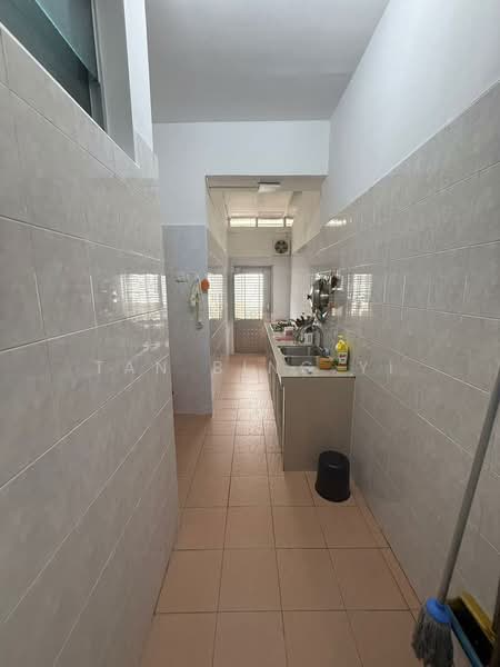 2-storey Terraced House for Sale in Bukit Indah (Iskandar Puteri (Nusajaya)) - Tan Bing Yi - Kitchen - PropertyGuru.com.my