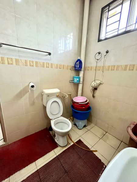 2-storey Terraced House for Sale in Taman Nusa Bestari (Iskandar Puteri (Nusajaya)) - Tan Bing Yi - Bathroom - PropertyGuru.com.my