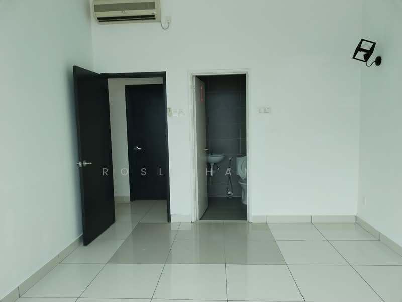 Service Residence for Sale at Kiara Plaza - Rosli Hamid - Interior - PropertyGuru.com.my