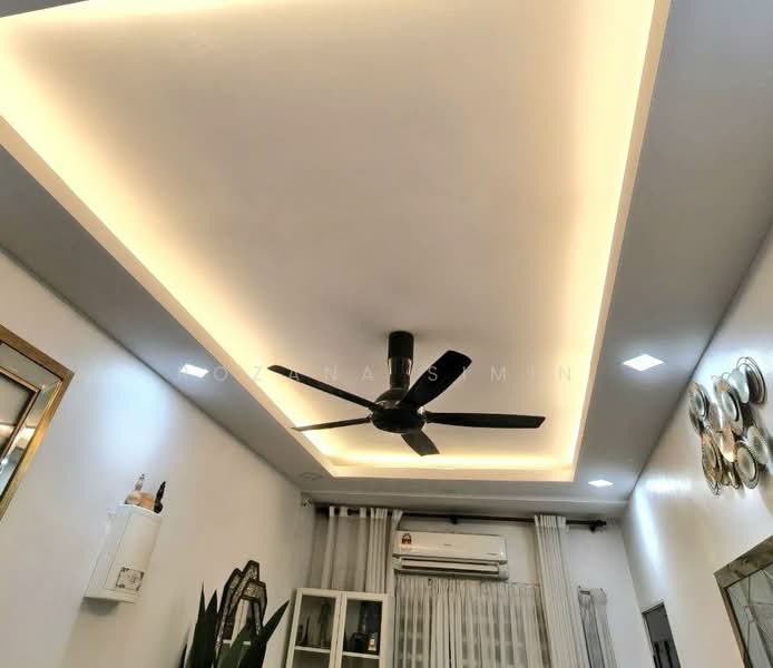 1.5-storey Terraced House for Sale in Nilai (Negeri Sembilan) - Rozana Simin - Living Room - PropertyGuru.com.my