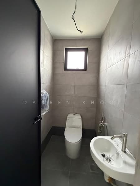 Cluster Factory for Rent in Kapar (Selangor) - Darren Khoo - Bathroom - PropertyGuru.com.my