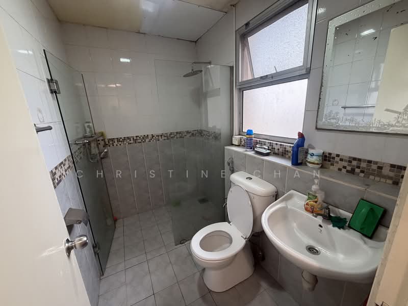 Condominium for Rent at Seri Maya Condominium - Christine Chan - Bathroom - PropertyGuru.com.my