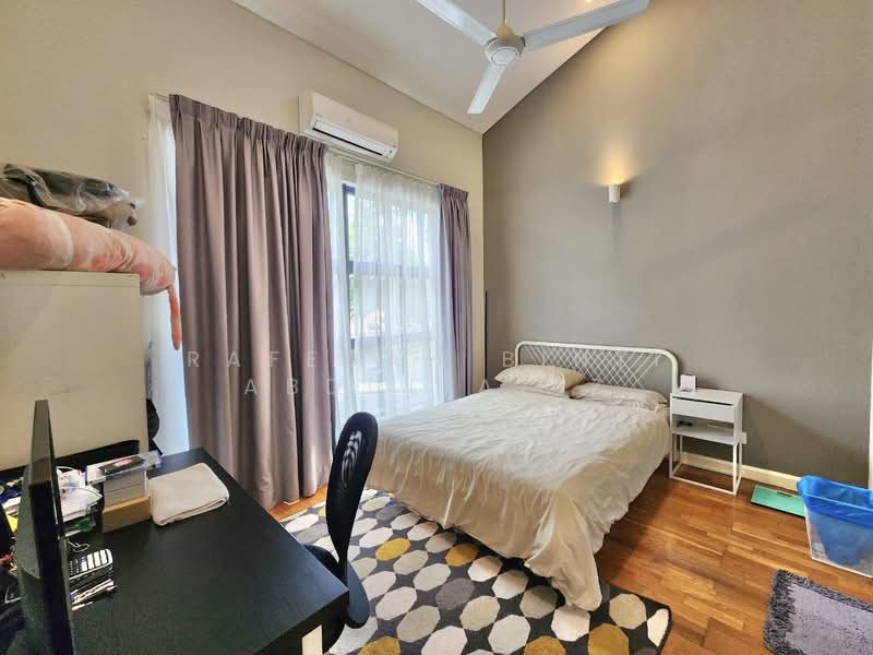 Semi-Detached House for Sale in Bukit Jelutong (Shah Alam) - Rafedah Binti Abdul Aziz - Bedroom - PropertyGuru.com.my