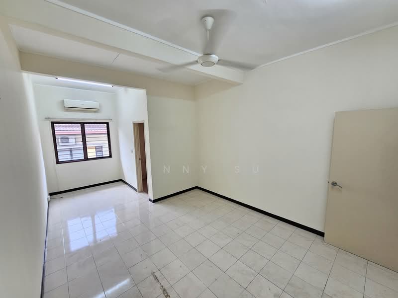 Bukit Jelutong untuk Untuk Disewa - RM 2,500 /bulan, Feb 2026 - Interior - PropertyGuru.com.my