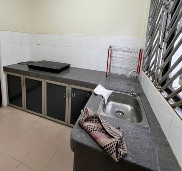 Taman Suria untuk Untuk Dijual - RM 450,000, Feb 2026 - Kitchen - PropertyGuru.com.my