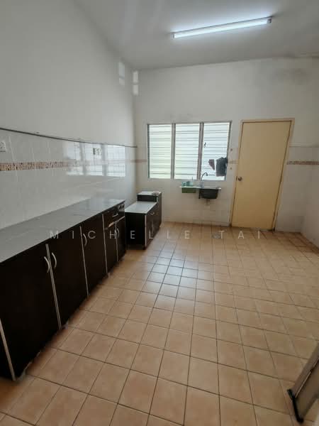 2-storey Terraced House for Rent in Bandar Puteri Puchong (Puchong) - Michelle Tai - Kitchen - PropertyGuru.com.my