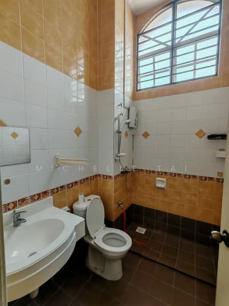 2-storey Terraced House for Rent in Bandar Puteri Puchong (Puchong) - Michelle Tai - Bathroom - PropertyGuru.com.my