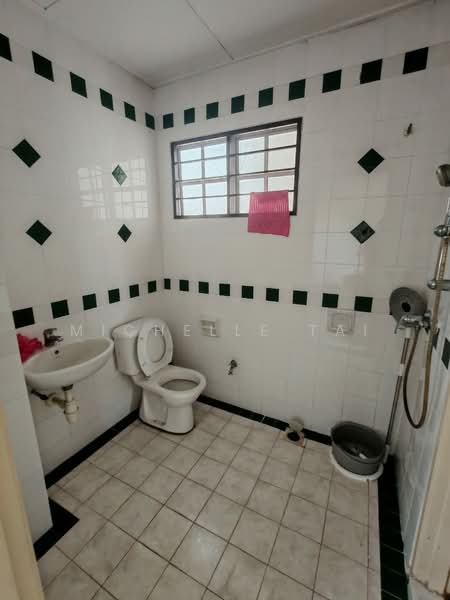 2-storey Terraced House for Rent in Bandar Puteri Puchong (Puchong) - Michelle Tai - Bathroom - PropertyGuru.com.my