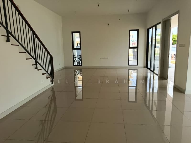 2-storey Terraced House for Sale in Shah Alam (Selangor) - Deela Ibrahim - Living Room - PropertyGuru.com.my